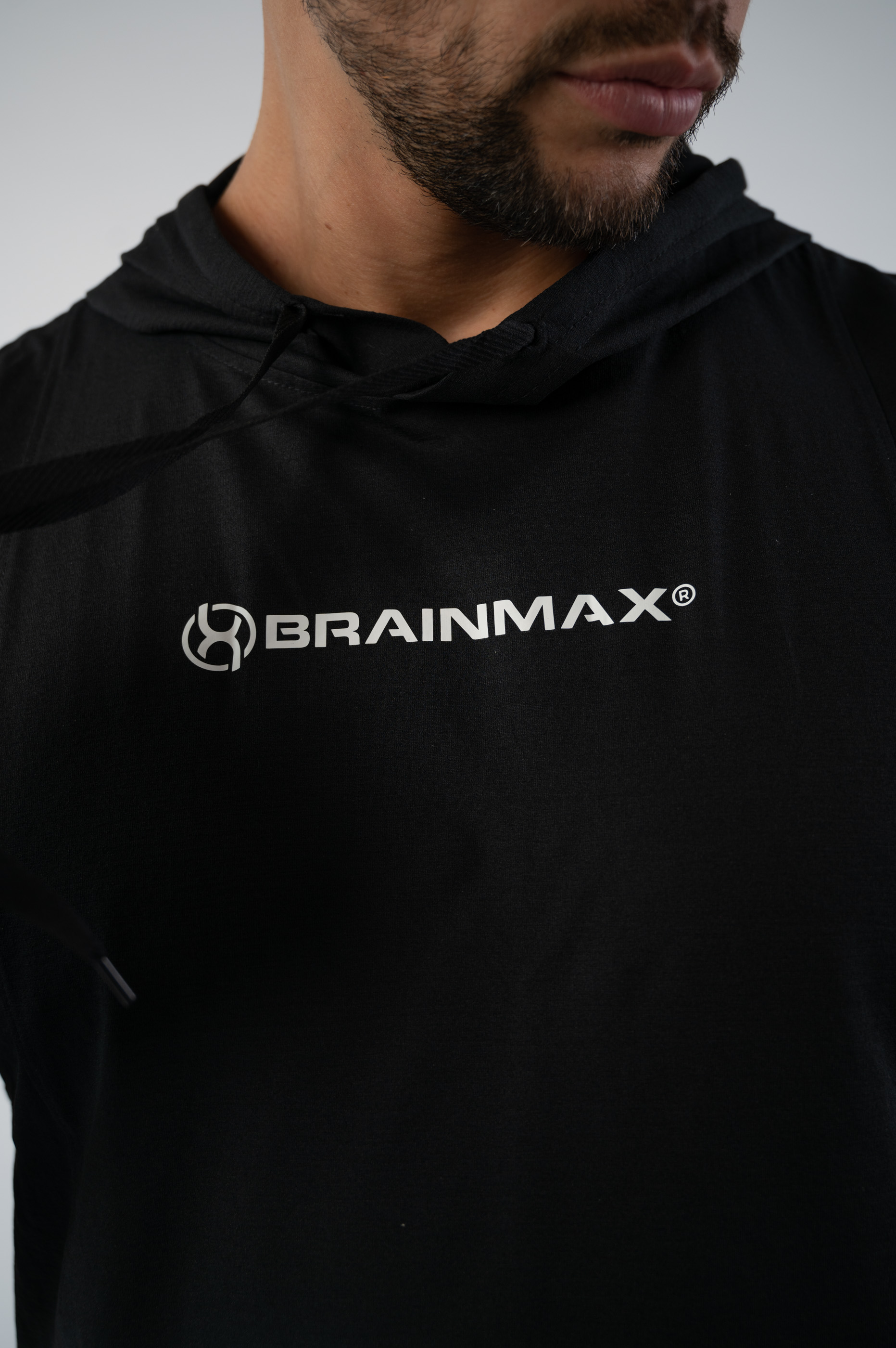 BrainMax pánské tílko s kapucí, černé Velikost: L Obrázek