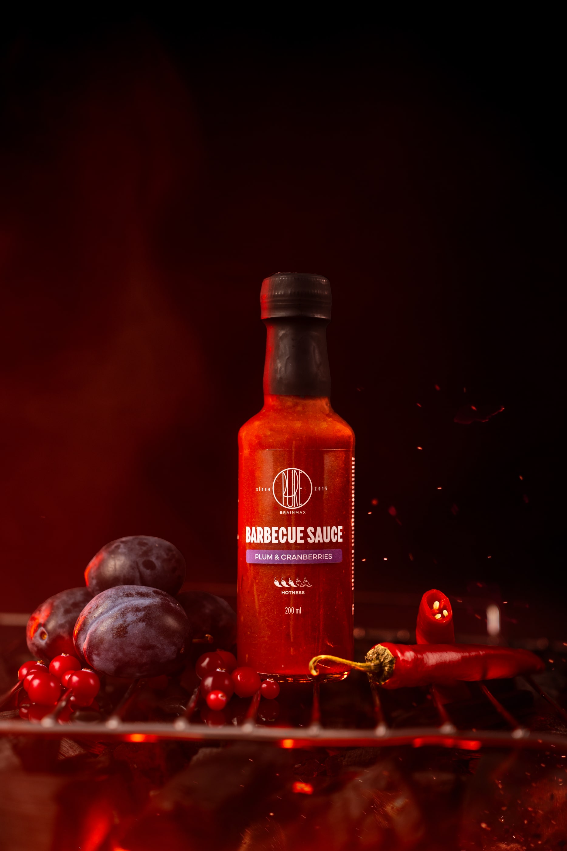 BrainMax Pure Barbecue sauce, Plum & Cranberries (barbecue omáčka, švestka a brusinky), 200 ml Obrázek