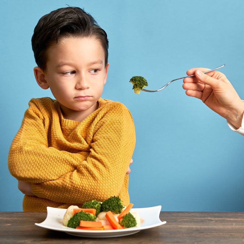 Quando un bambino non mangia: cosa è normale e quando prestare attenzione
