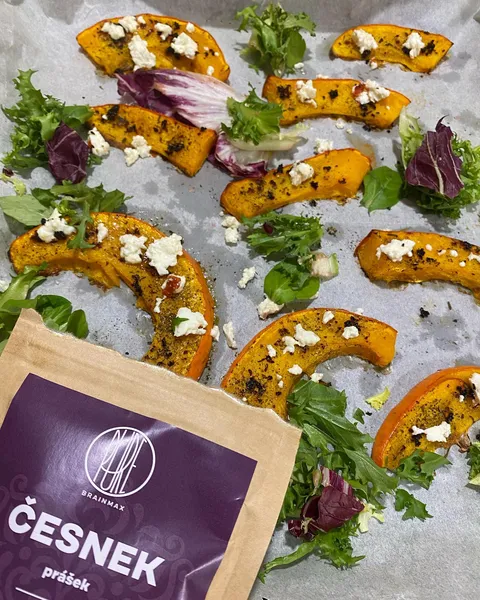 Pieczona dynia z owczym serem