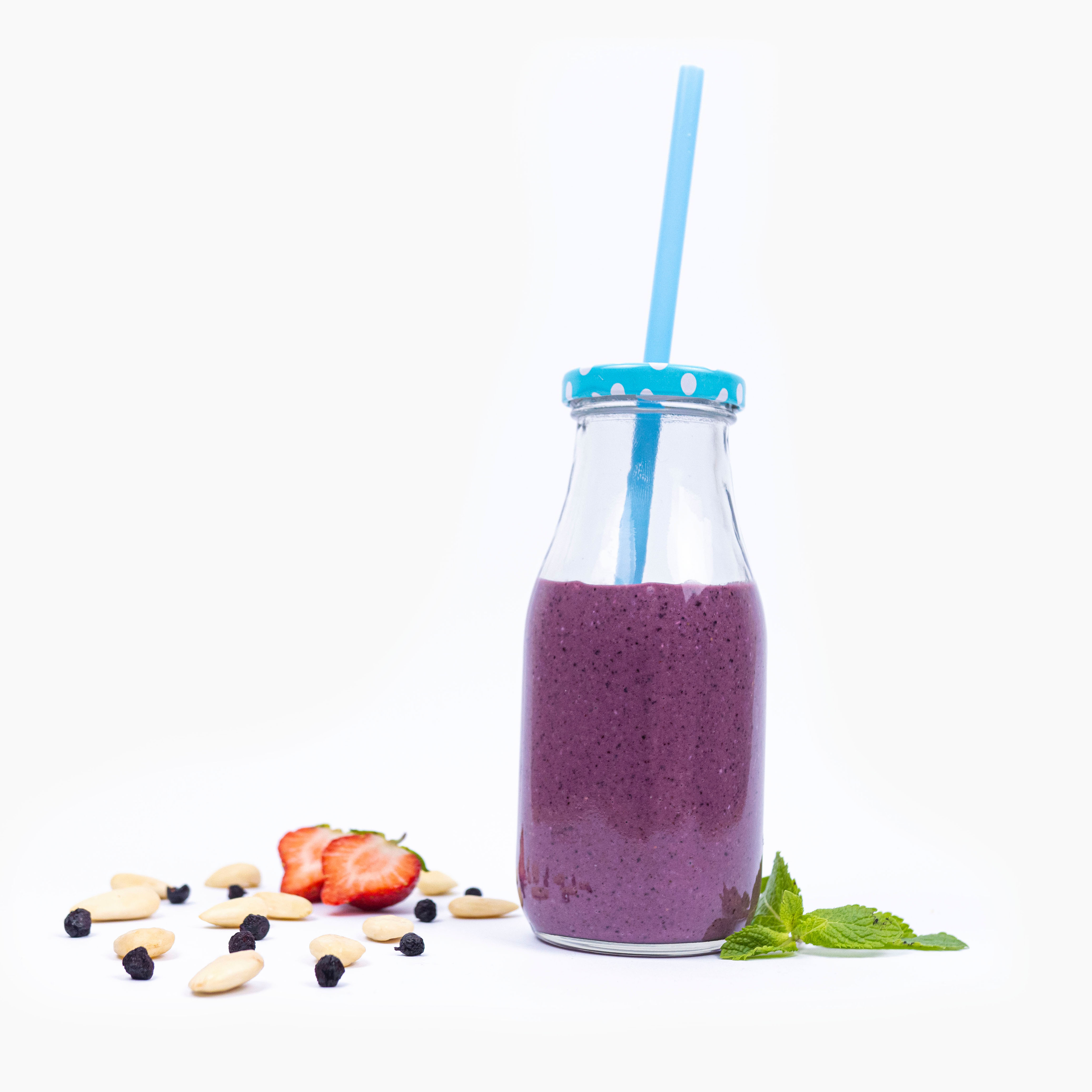 Kremowe smoothie z Almondą