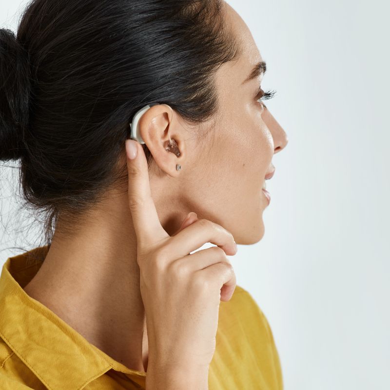 Stopniowa utrata słuchu: Kiedy świat wokół nas cichnie