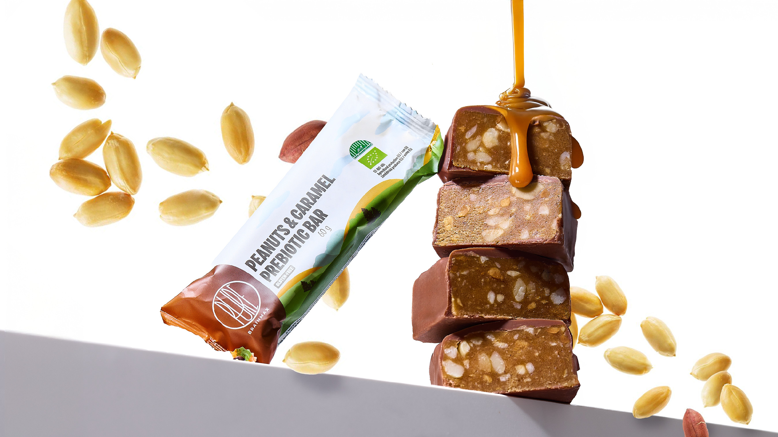 BrainMax Pure Peanuts & Caramel Prebiotic Bar, prebiotická tyčinka, arašídy a karamel, BIO, 60 g Obrázek