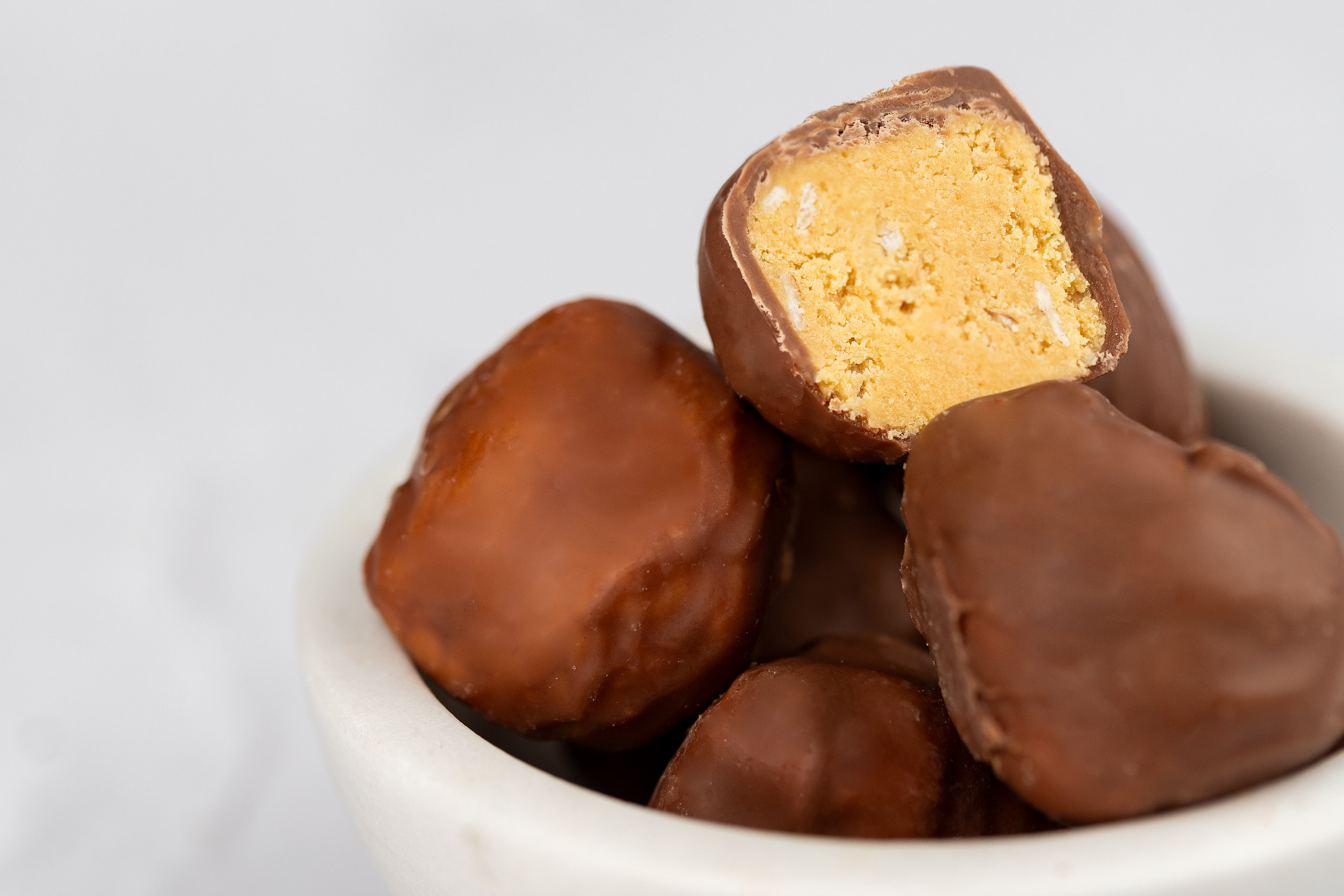 BrainMax Pure BrainMax Lauf Protein Carb Balls, Proteinové-sacharidové kuličky, BIO, 8 ks Obrázek