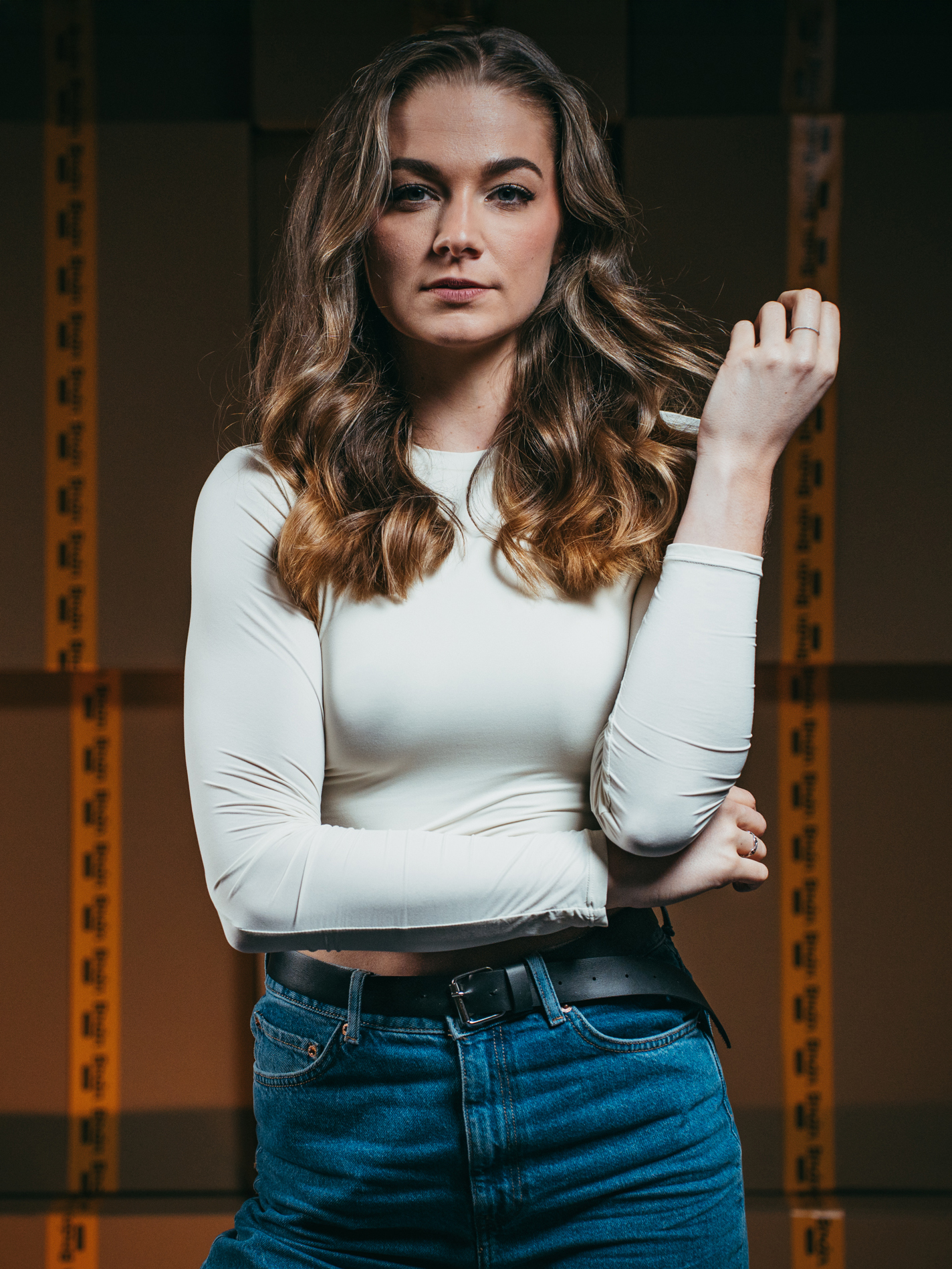 BrainMax dámský crop top s dlouhým rukávem, krémový Velikost: L Obrázek