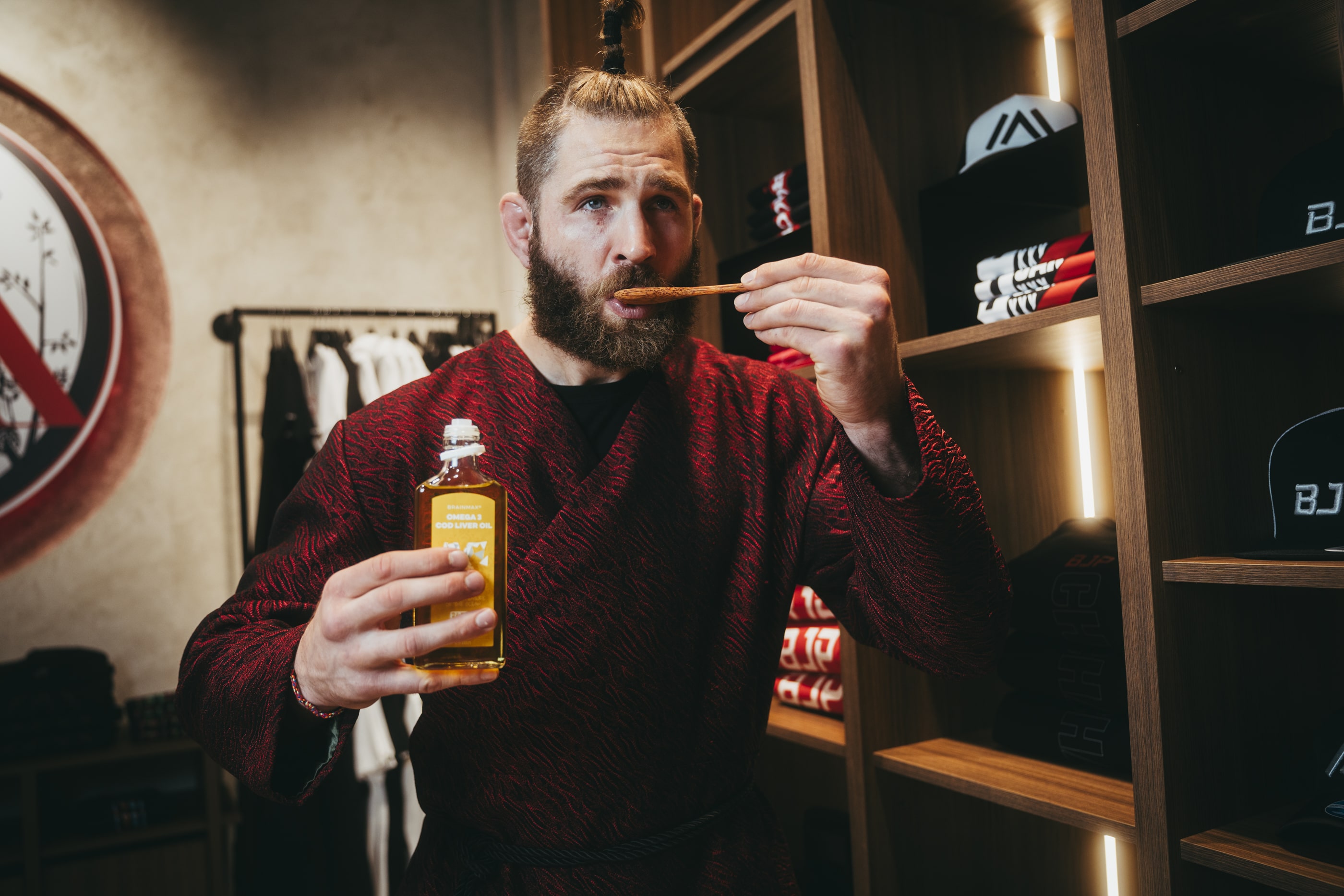 BrainMax Omega 3, Olej z tresčích jater, citrón, 240 ml Obrázek