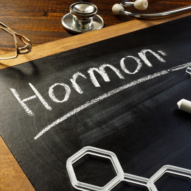 Ce reglează hormonii în organism și cum să îi susținem