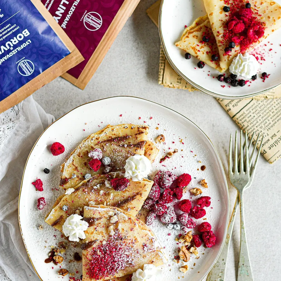 Vegan palacinky s lyofylizovaným ovocím