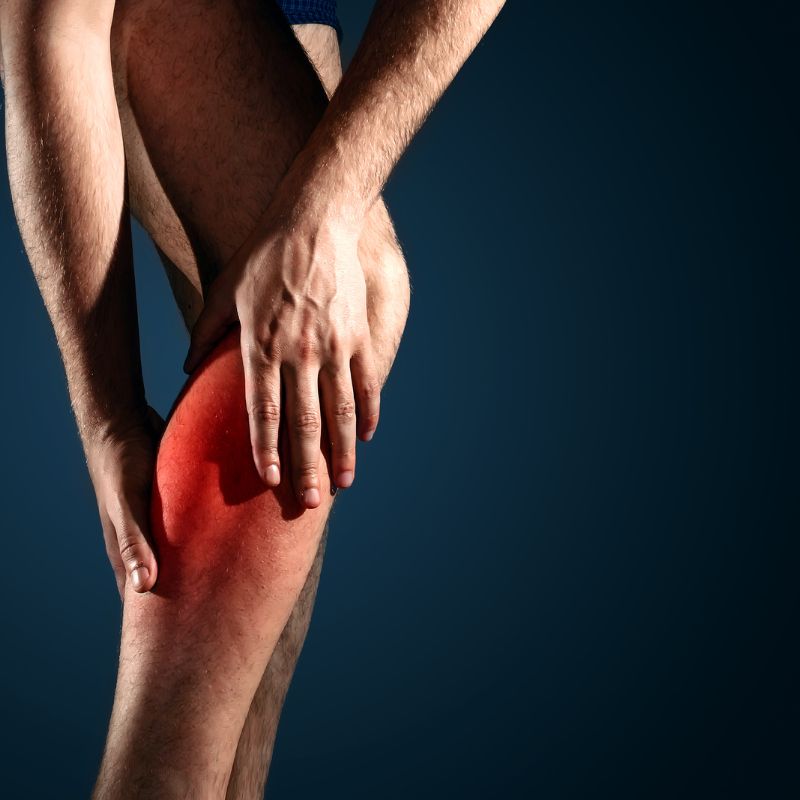 Svalová horúčka: Čo ju spôsobuje a ako ju zmierniť?