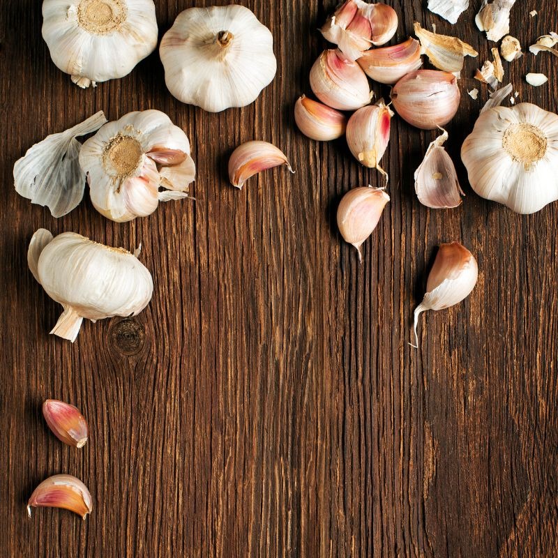 Cesnak: Vôňa, sila a tajomstvo v jednej hlavičke