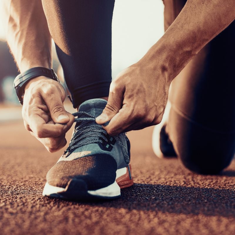 Chcete si aj v 70 rokoch zaviazať šnúrky bez funenia?