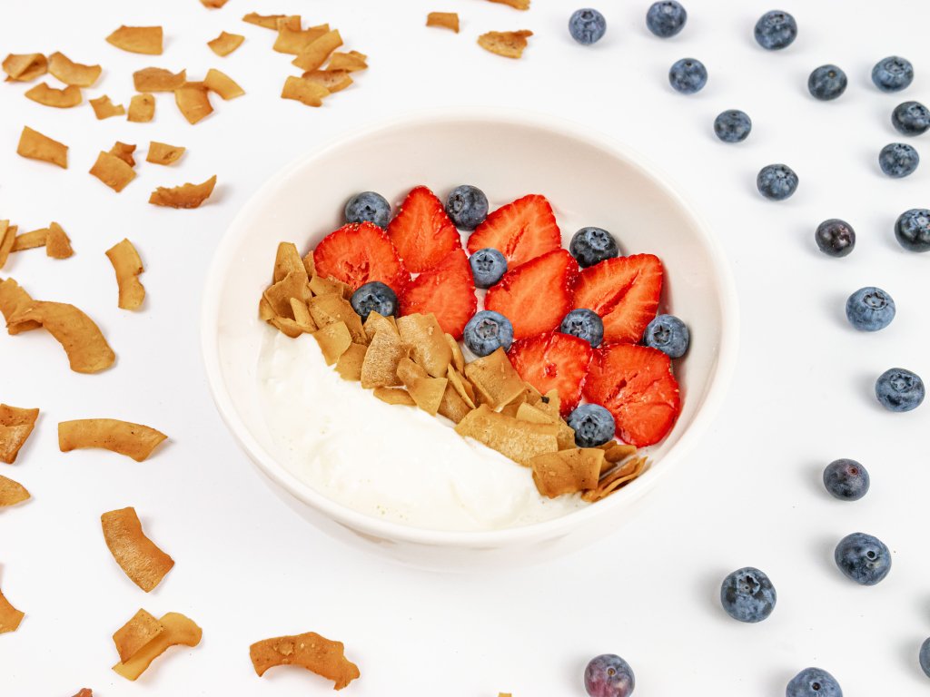 BrainMax Pure Kokosové chipsy v karamelu, BIO, 250 g Obrázek