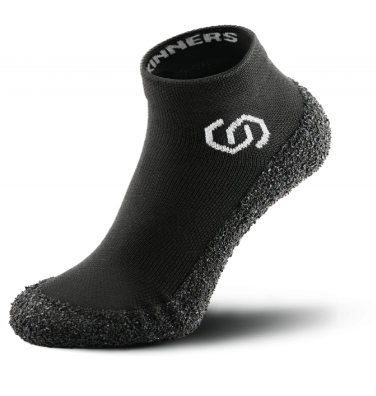 Skinners Adults black line - bílé Veľkosť: 38-39