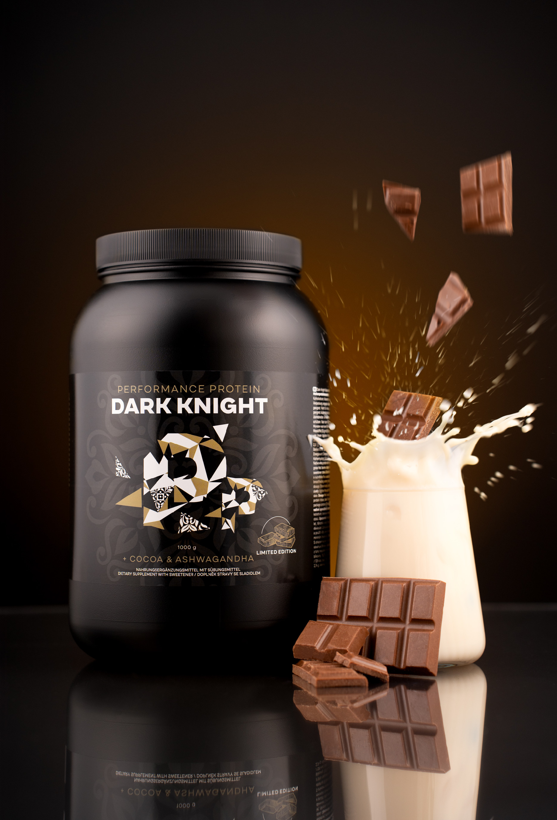 BrainMax Performance Protein Dark Knight, 1000 g Obrázek