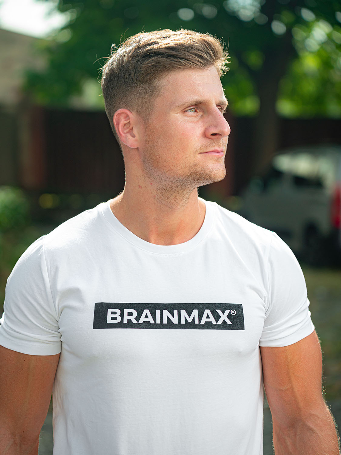 Triko BrainMax s pruhem pánské - bílé Velikost: M Obrázek