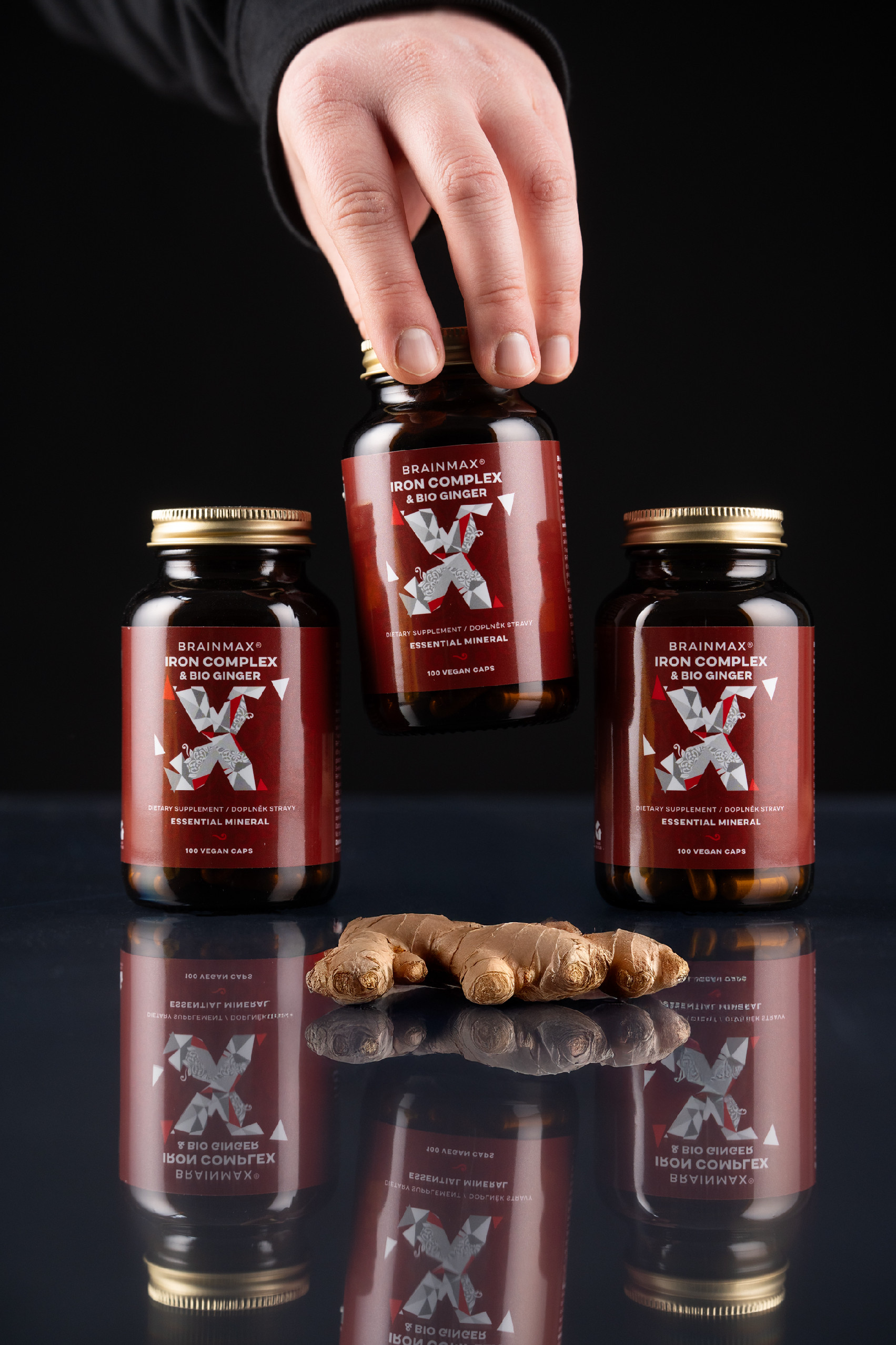 BrainMax Iron Complex, železo bisglycinát, 25 mg, 100 rostlinných kapslí Obrázek