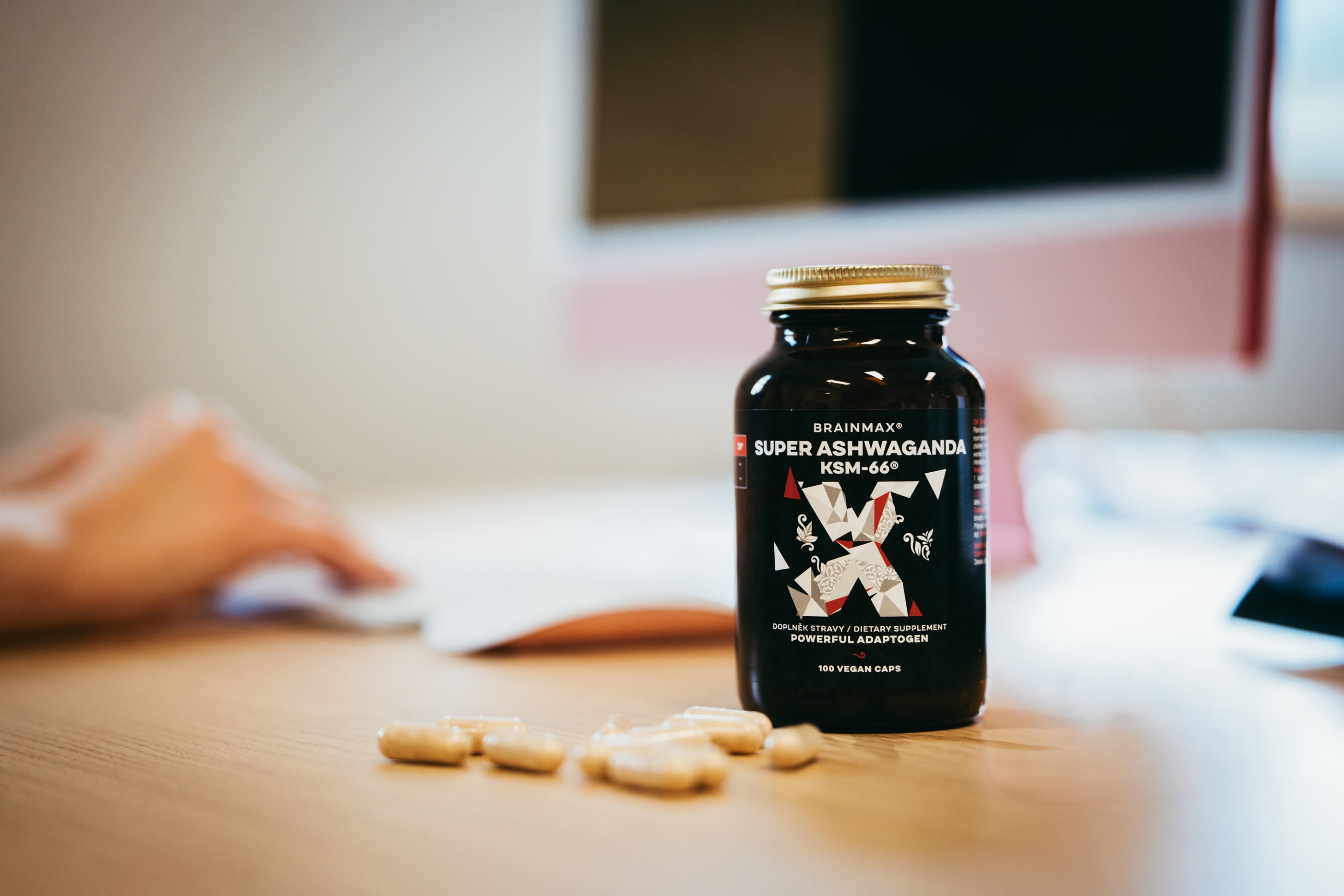 BrainMax Super Ashwagandha extrakt KSM-66®, Ašvaganda extrakt, 100 rostlinných kapslí Obrázek