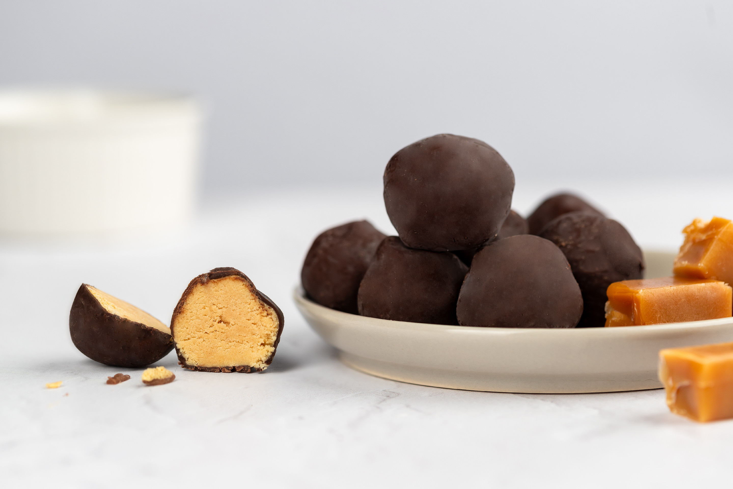 BrainMax Pure Protein Balls Milky Caramel, Proteinové kuličky, Mléčný karamel, BIO, 8 ks Obrázek