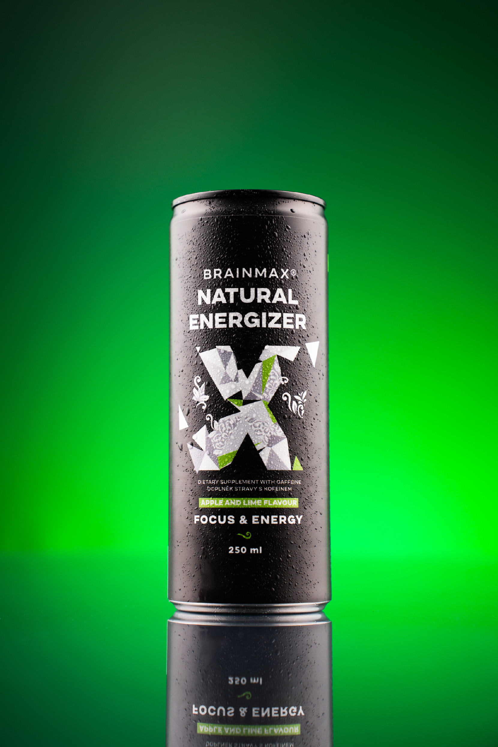 BrainMax Natural Energizer, energetický drink, různé druhy, 250 ml Příchuť: Jablko, limetka Obrázek