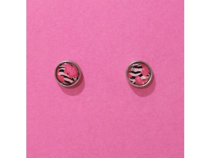 Change the background for pink GPT Image 15 96892