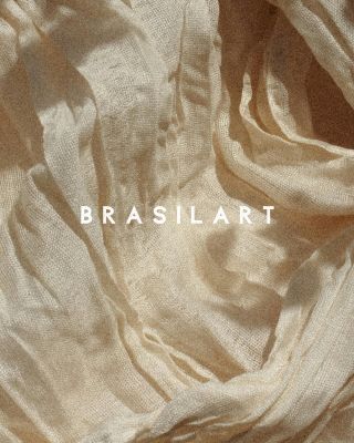 Dotek přírody a surové krásy. #textura #naturalvibes #rawbeauty #materiallove #slowstyle #detailshot #naturetexture...