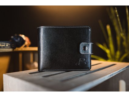 Pánská kožená peněženka Classic Basic+ se zapínáním, černá
