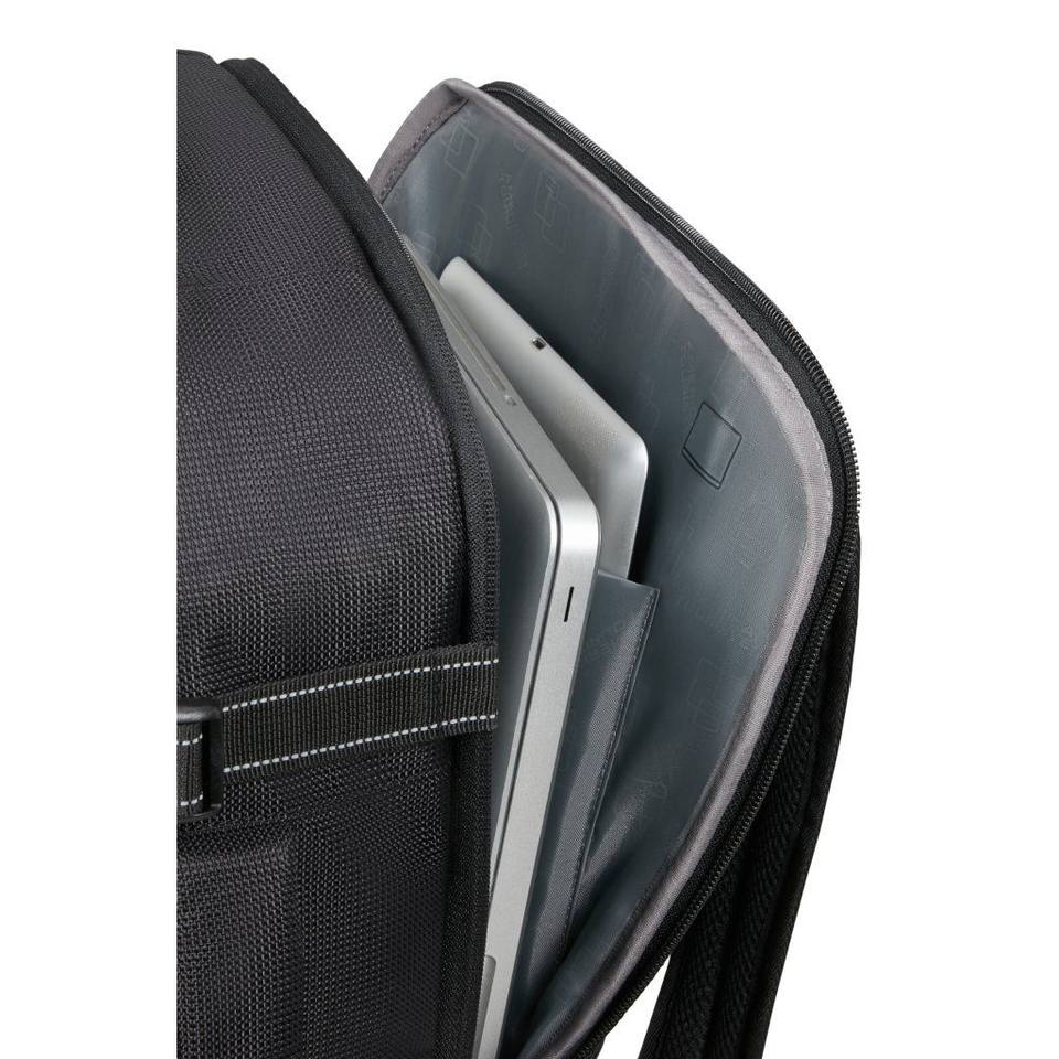 American Tourister Take2Cabin Pro M – Notebook a tablet