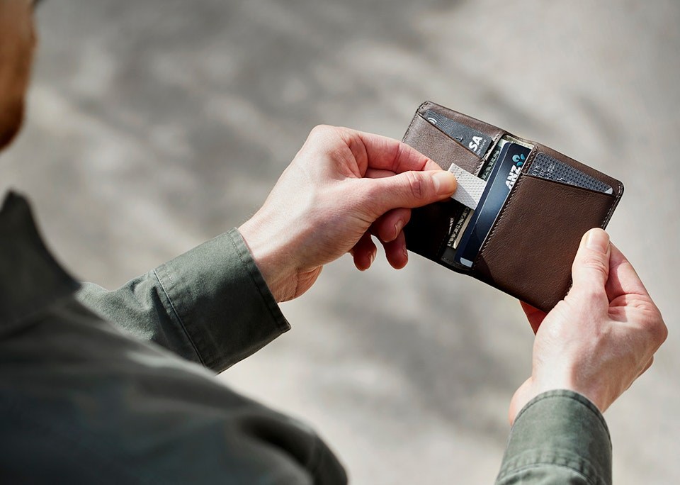 Bellroy Slim Sleeve Premium – Výsuvné poutko pro další karty