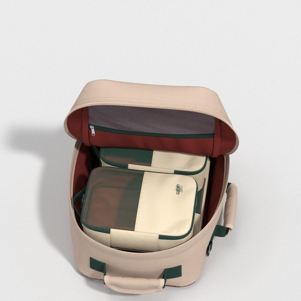 CabinZero Classic 28L packing