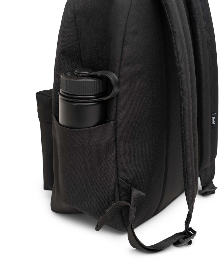 Herschel Classic XL – boční kapsy na láhev