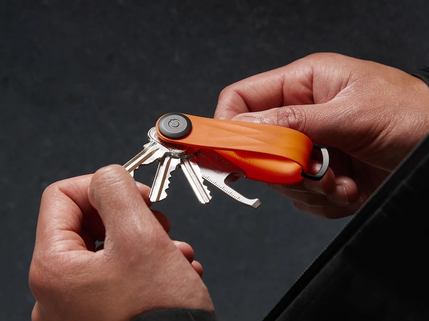 Orbitkey Active – ilustrace Ochrana obsahu kapsy