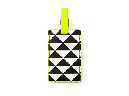 Heys_Luggage_Tag_Triangle_Check