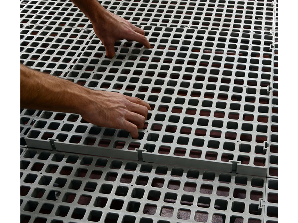 Podlahový rošt CIMUKA PF-CH-G23-H11 - velikost otvorů 2,2 x 2,2 cm