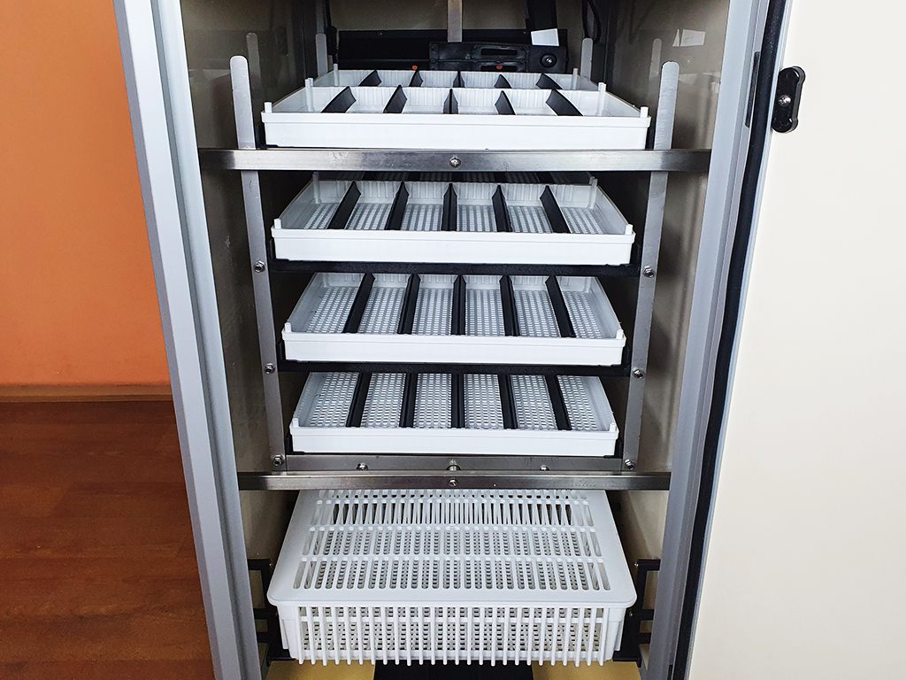 Plně automatická líheň na vejce CIMUKA HB350C AUTOMATIC