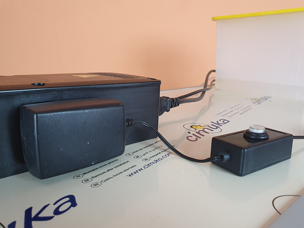 Plně automatická líheň na vejce CIMUKA HB350S AUTOMATIC