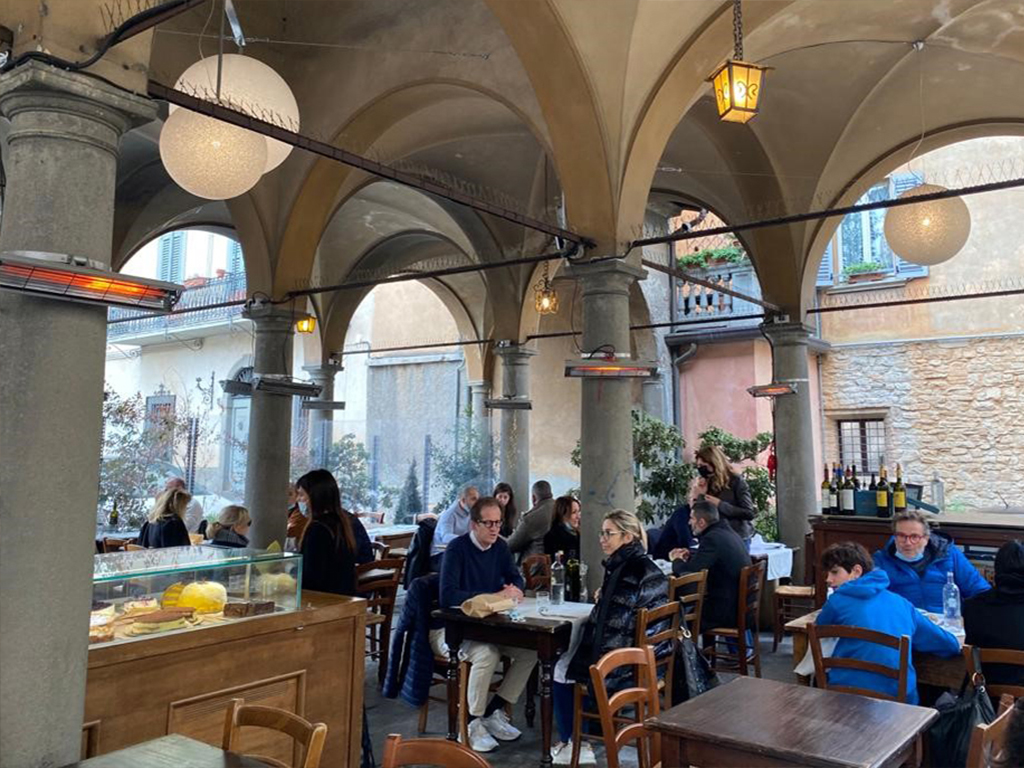 Infrazářič nástěnný SYNER LBL 1000 W pro koupelny, terasy, pergoly, dílny