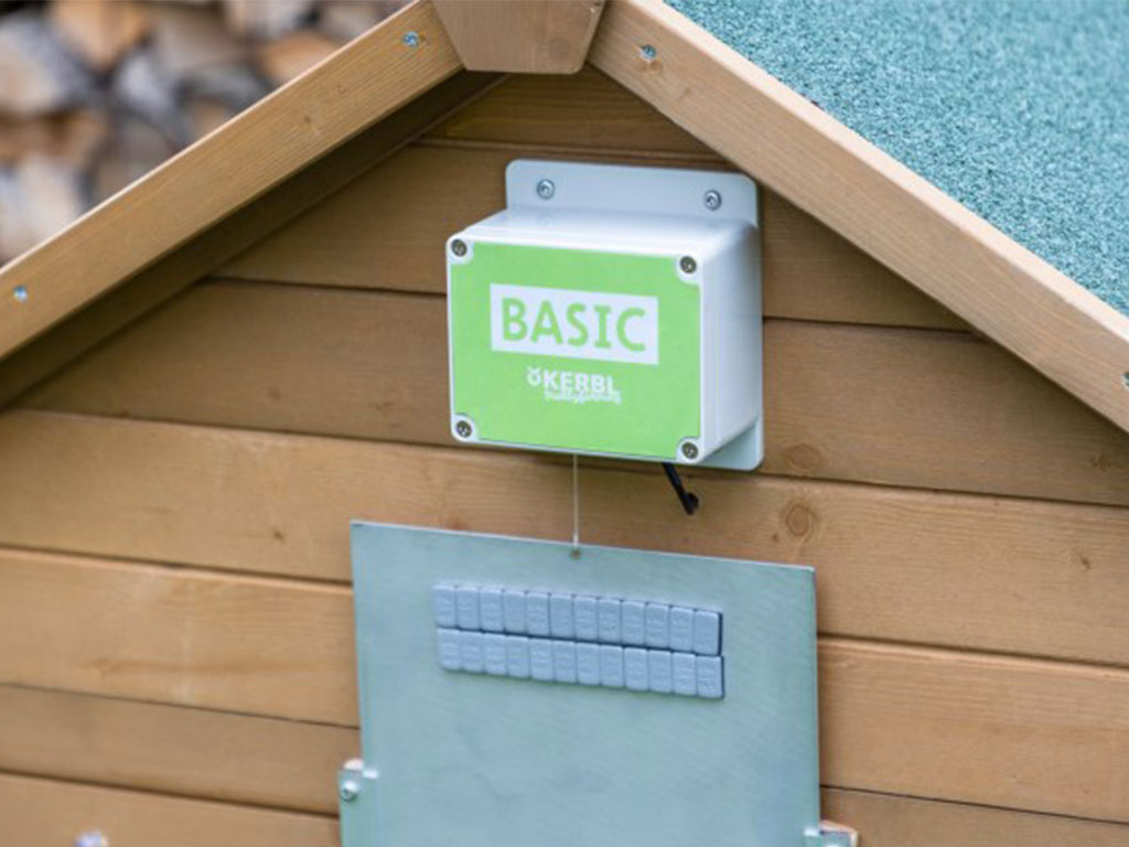 Automatické otevírání a zavírání kurníku KERBL BASIC