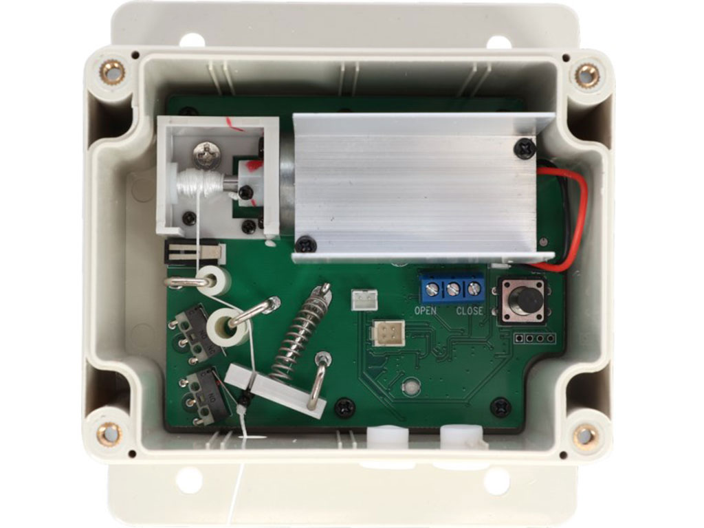 Automatické otevírání a zavírání kurníku KERBL BASIC
