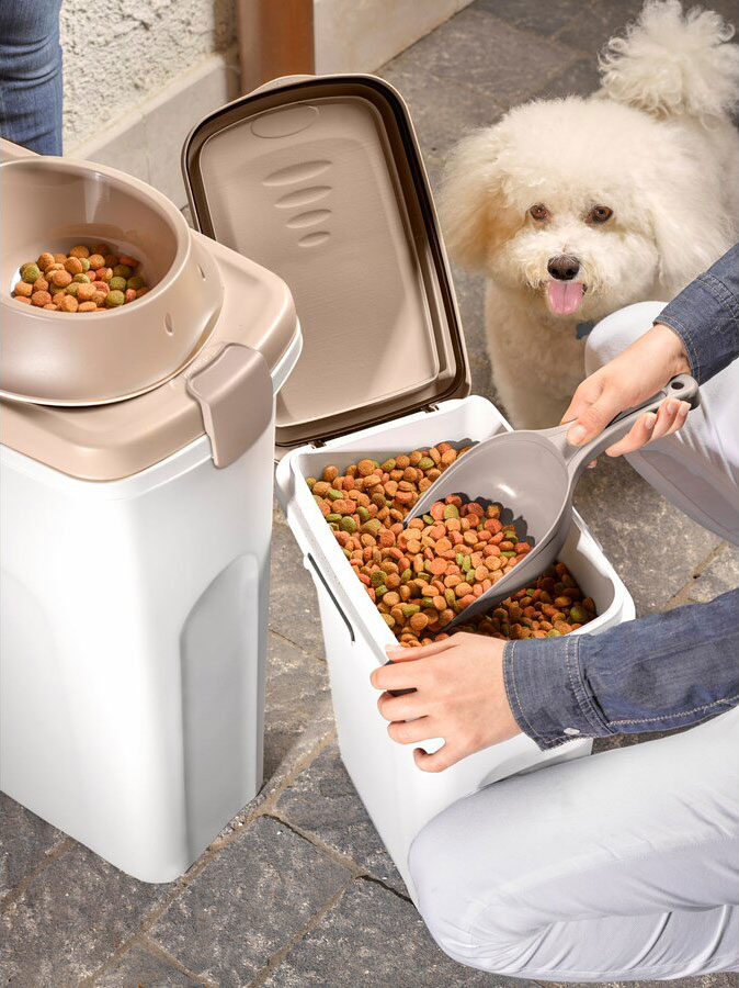 Box na granule pro psy a kočky STEFANPLAST FUSTO 25L