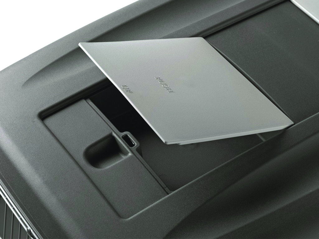 Přepravní box pro psy STEFANPLAST GULLIVER 4, 71x51x50 cm