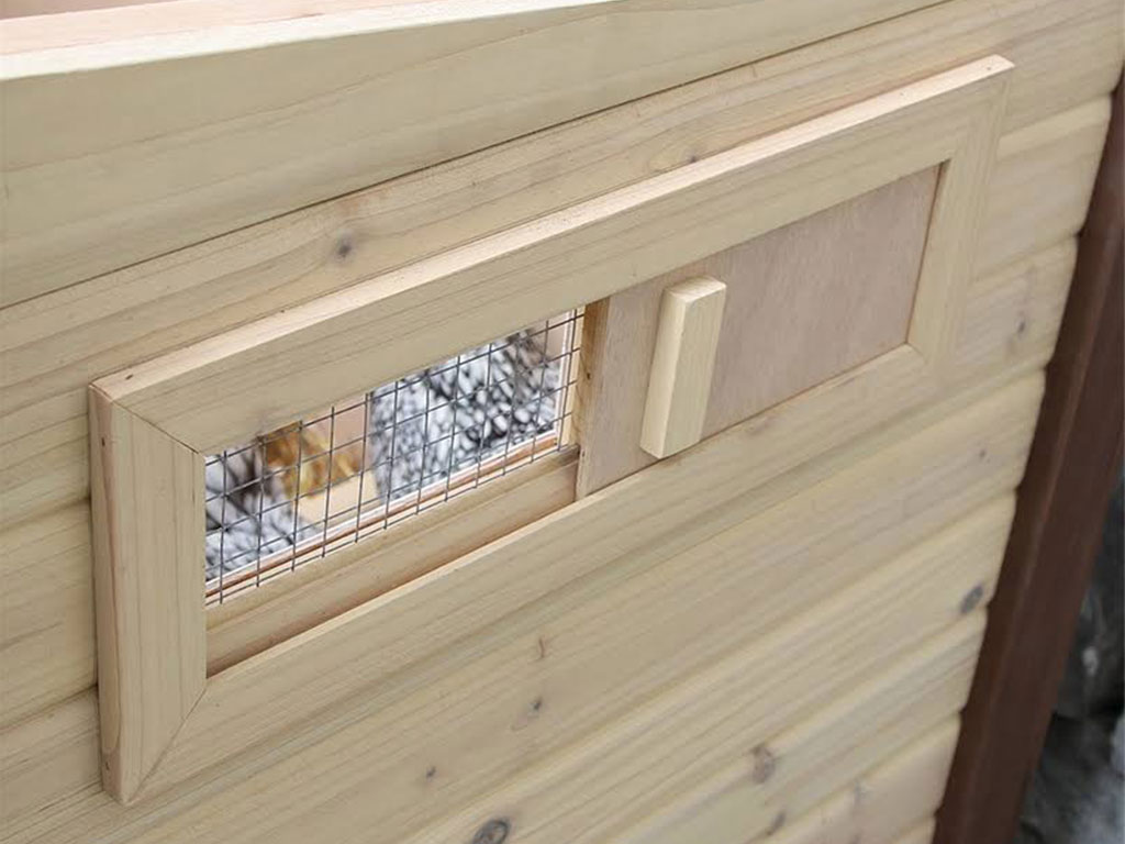 Zateplený vyhřívaný kurník pro slepice KERBL NO FROST