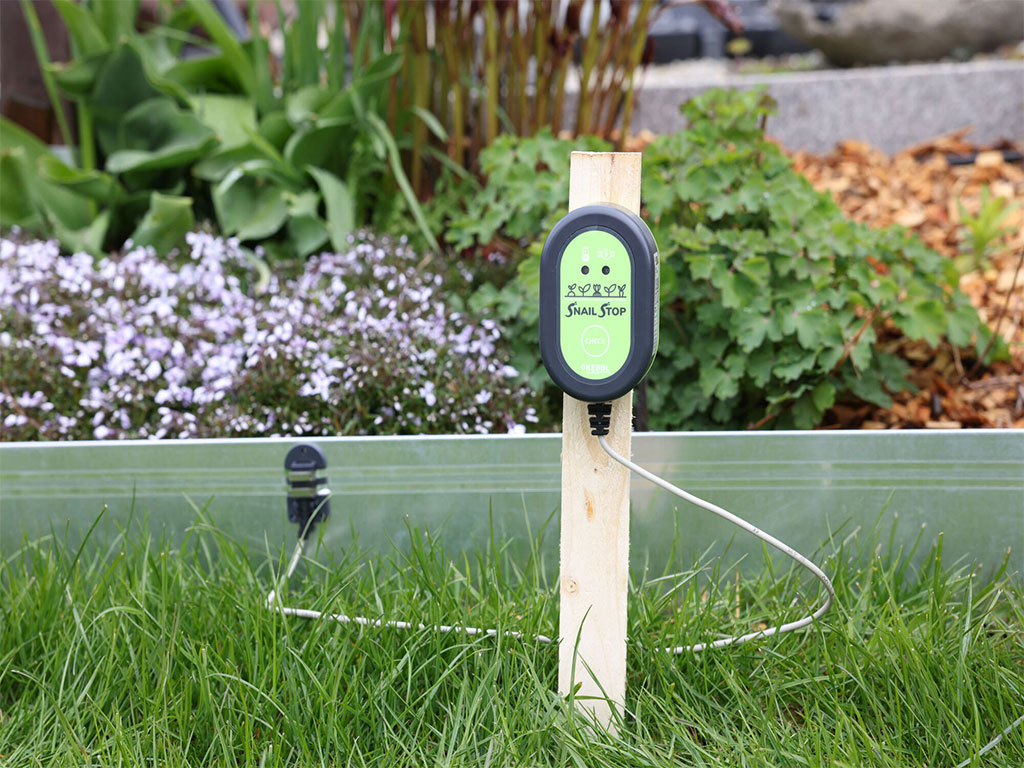 Elektrický ohradník proti slimákům KERBL SNAILSTOP