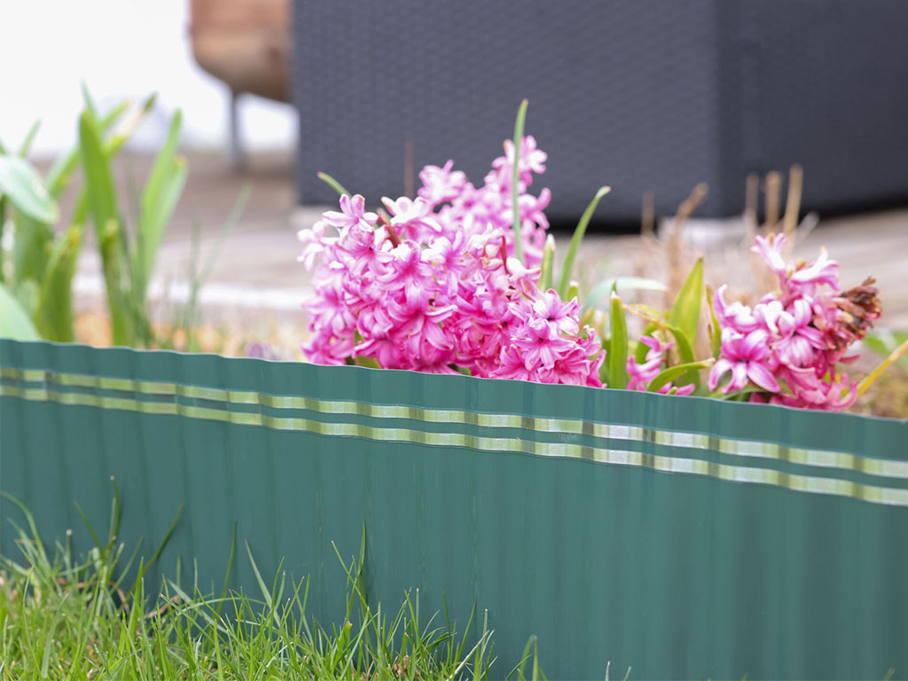 Vodivá páska k ohradníku KERBL SNAILSTOP, 10m