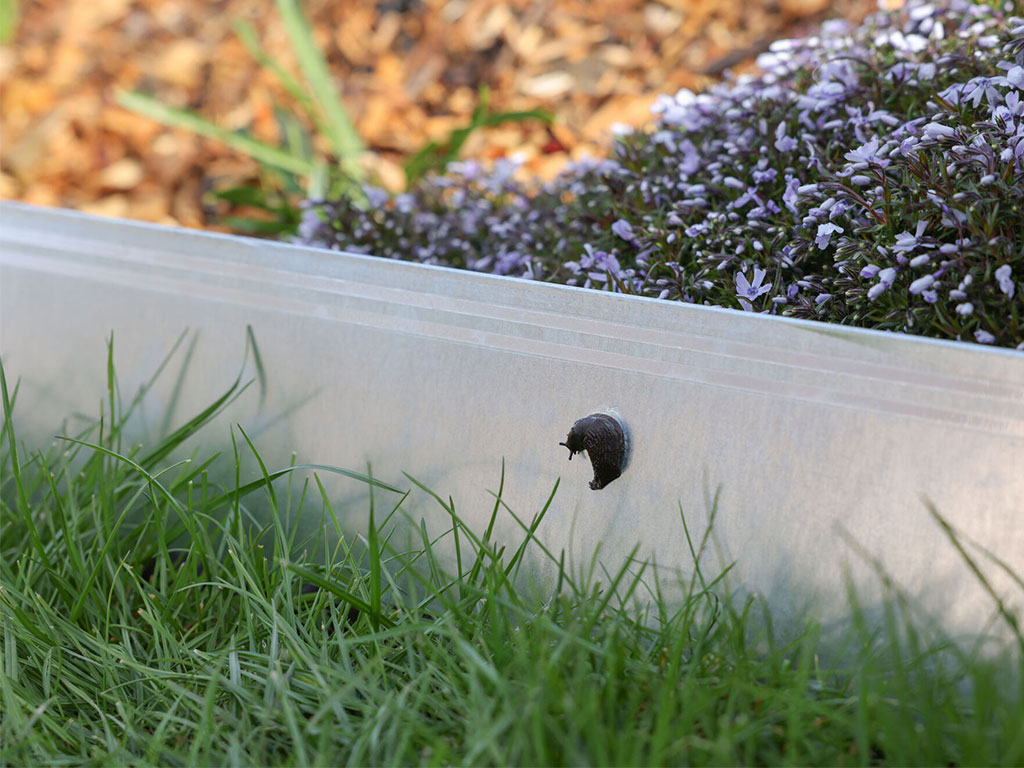 Vodivá páska k ohradníku KERBL SNAILSTOP, 10m