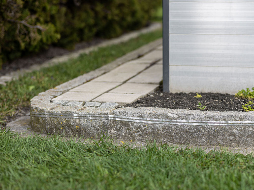 Vodivá páska k ohradníku KERBL SNAILSTOP, 10m