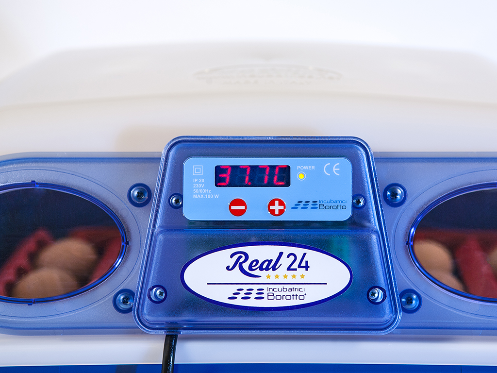 Automatická líheň na vejce BOROTTO REAL 24 AUTOMATIC