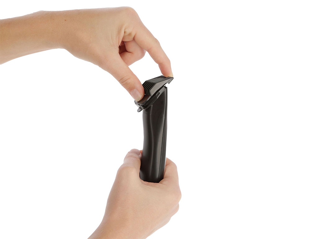 Akumulátorový stříhací strojek na psy KERBL CUTTOX 18459