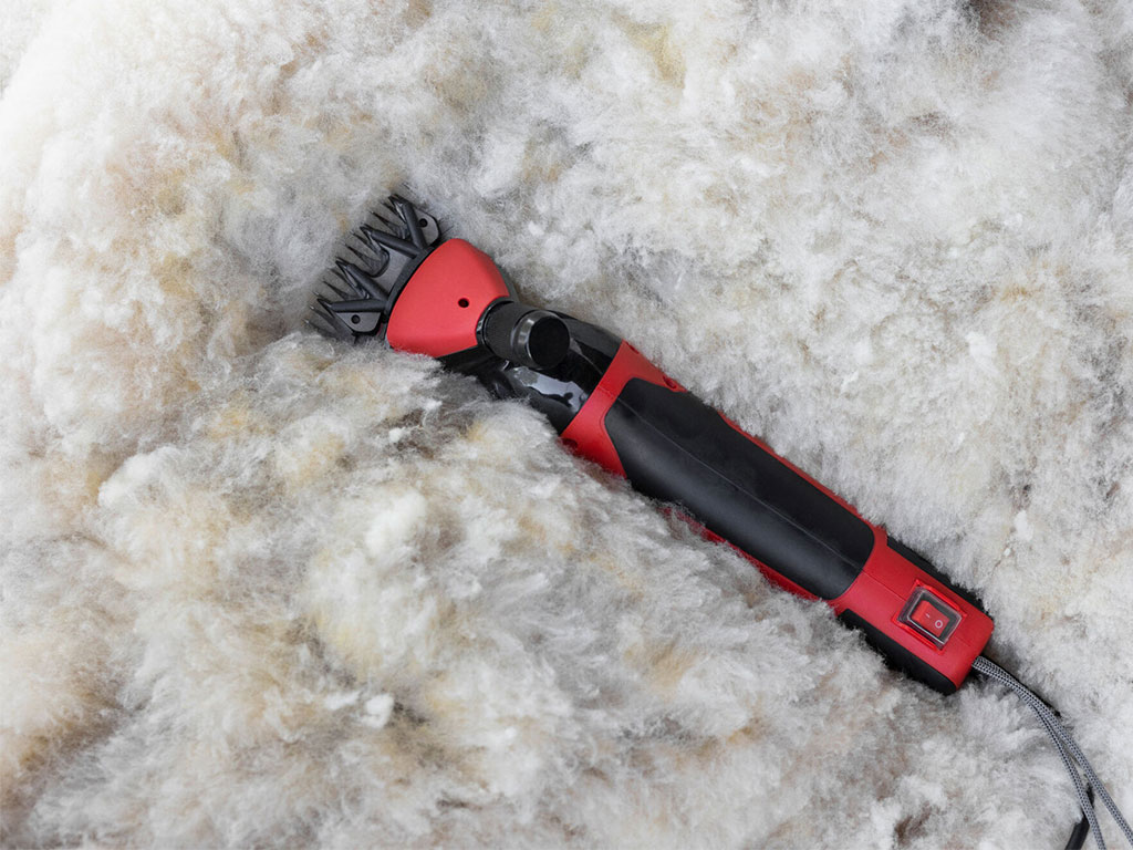 Stříhací strojek na ovce KERBL FARMCLIPPER PROFI 18261