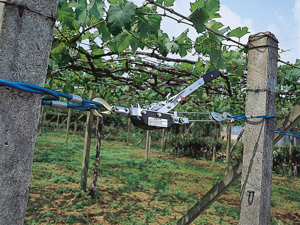 Pákový lanový naviják KERBL 37116 HAND POWER PULLER 3m/700 kg