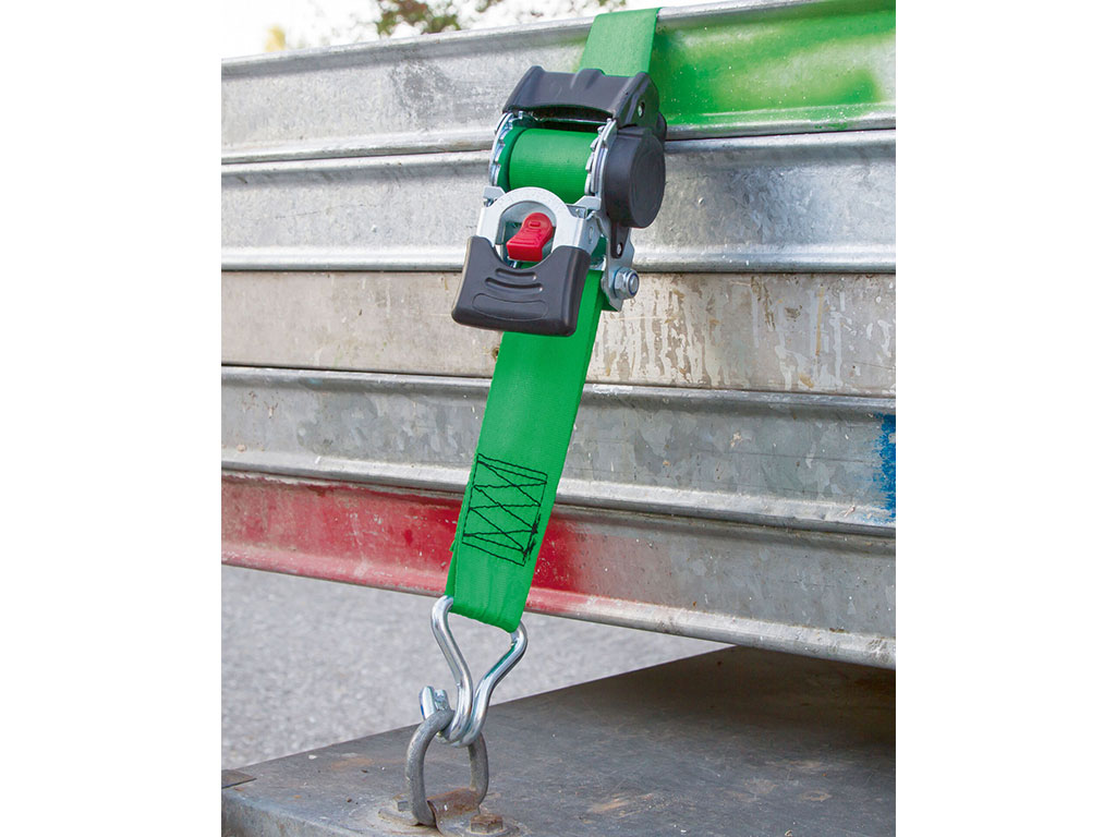 Samonavíjecí upínací popruh KERBL 37186 3m/50mm/750kg, zelený